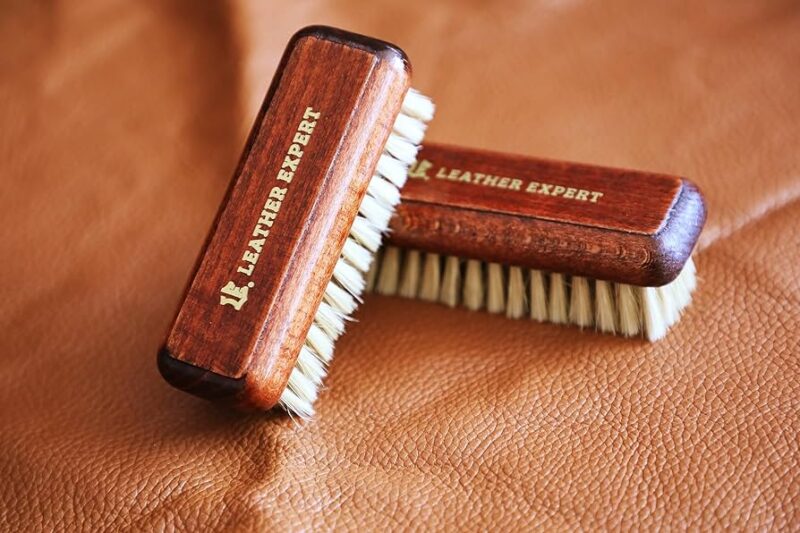 Puhdistusharja nahalle – Leather Expert