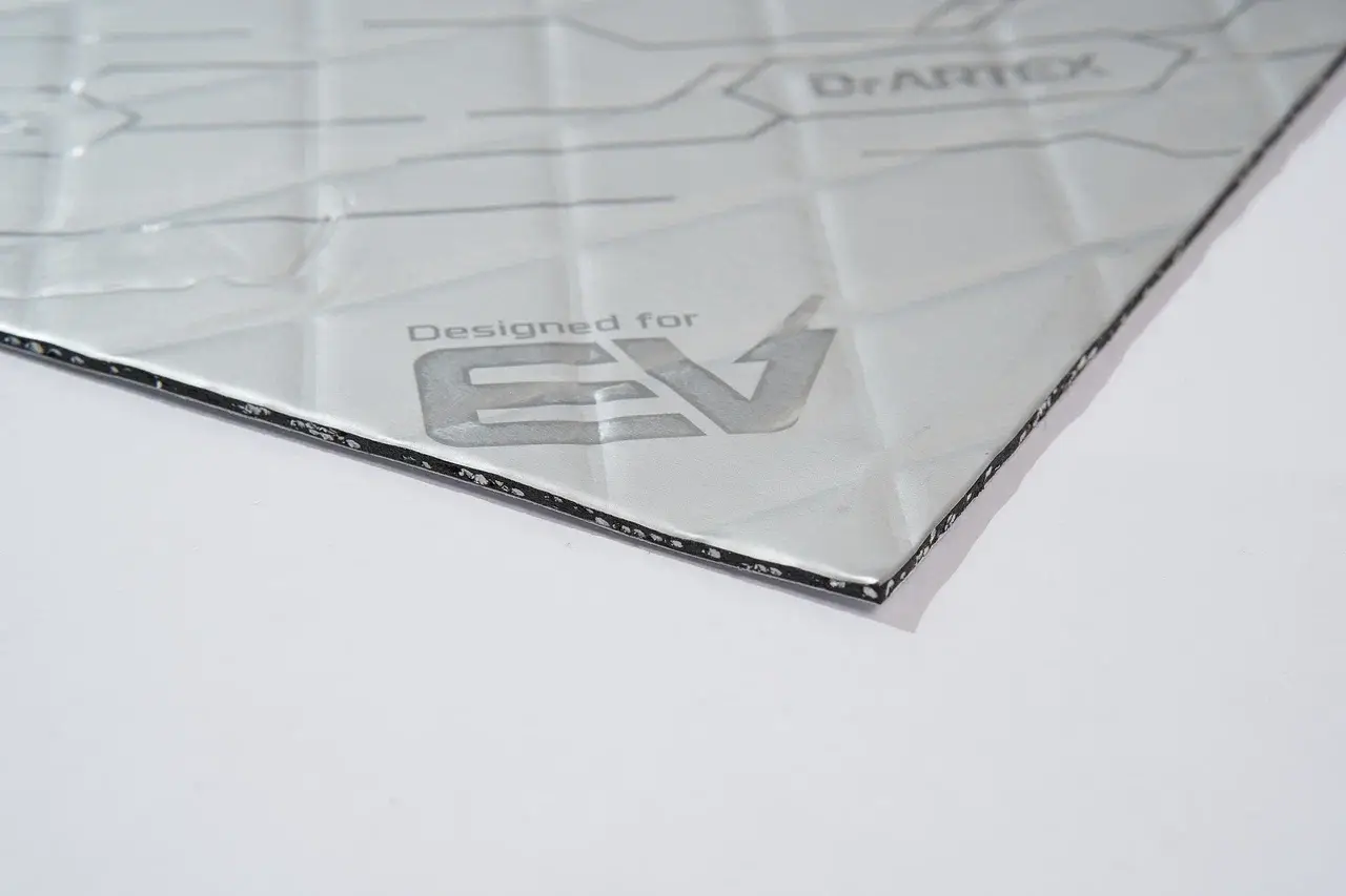 DrArtex EV Silver 2,5 - Monikerrosmatto sähköautoille